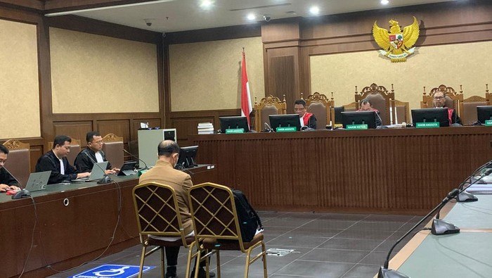 Gazalba Saleh Baca Duplik