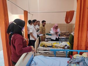 Puluhan Warga Blitar Mual dan Pusing Diduga Keracunan Ikan Gurami