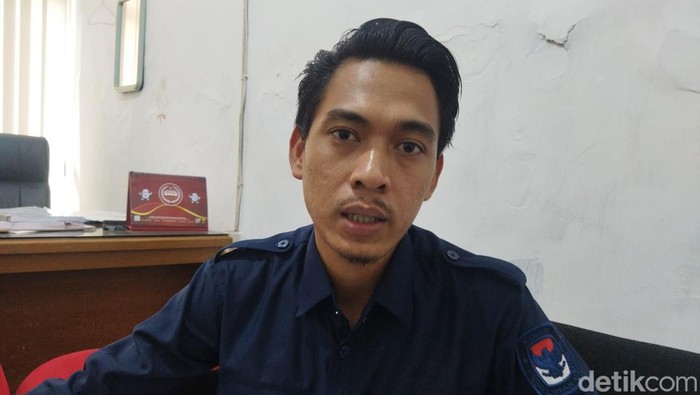 Ketua Divisi Sosialisasi Pendidikan Pemilih dan SDM KPU Pandeglang, Falahudin (Foto: Aris Rivaldo/detikcom)