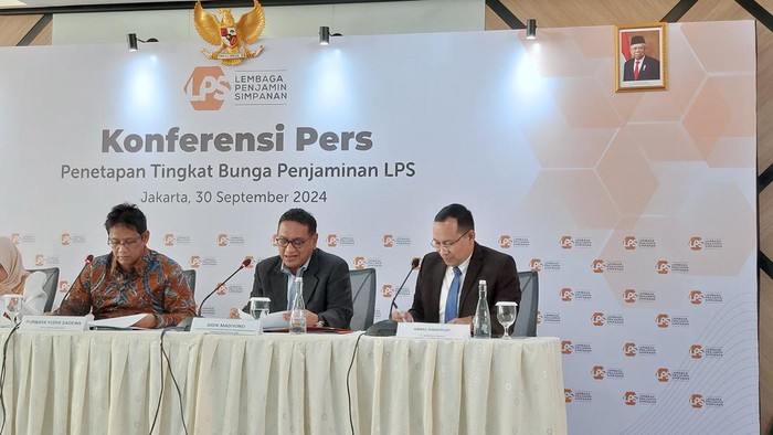 Konferensi pers di Kantor LPS di SCBD, Jakarta Pusat, Selasa (28/5/2024).