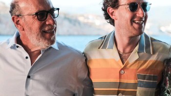 Mark Zuckerberg bersama sang ayah. Foto: Facebook Mark Zuckerberg