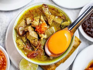 Gurihnya Pallubasa Isi Jeroan dan Lidah Ada di 5 Tempat Ini