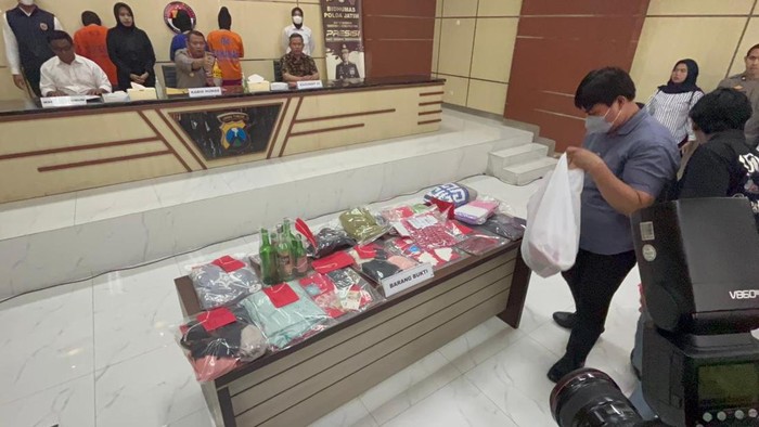 Polda Jatim ungkap kasus pesta seks swinger di Kota Batu