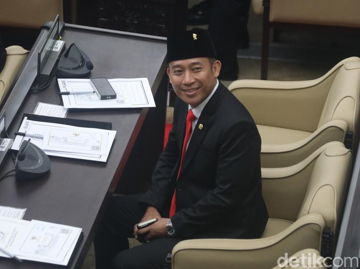 Sejumlah artis Indonesia dilantik sebagai anggota DPR untuk periode 2024-2029.