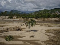 Potret Kehancuran di Pesisir Meksiko Akibat Badai John