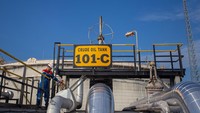 Kilang Balongan awalnya diproyeksikan sebagai kilang yang bertujuan untuk meningkatkan nilai tambah bagi negara melalui ekspor sektor migas dengan nama EXOR-I (Export Oriented Refinery I) dengan kapasitas pengolahan 125 ribu barrel per hari.   