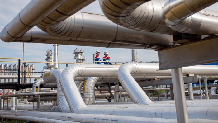 Suasana Kilang Pertamina Internasional (KPI) Unit Balongan di Indramayu, Jawa Barat.