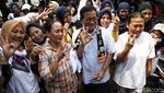 Pranomo Kampanye di Pesanggrahan, Bagikan Kupon Sembako Murah