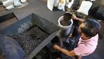 Melihat Produksi Kopi Tradisional di Aceh Besar