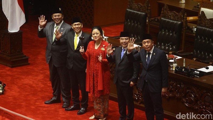 Puan Maharani Terpilih Jadi Ketua DPR 2024-2029 Sebanyak 580 anggota DPR melakukan pemilihan pimpinan DPR periode 2024-2029. Hasilnya, ditetapkan Puan Maharani Kembali jadi Ketua DPR.
