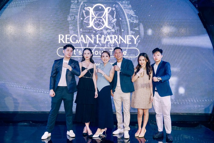Regan Harney Sukses Jual 100 Unit Jam Tangan di Hari Pertama Peluncuran