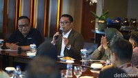 Sebab menurutnya, Jakarta kini menduduki peringkat ke-9 kota dengan tingkat stress tinggi. Ia berkomitmen untuk membuat perubahan akan hal tersebut.
