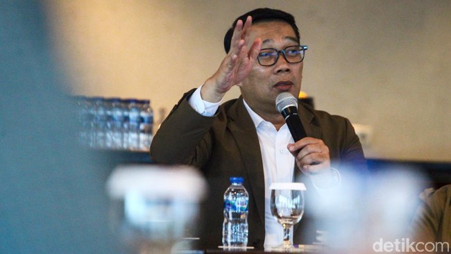 Isu Perselingkuhan Dibantah Ridwan Kamil Mentah-mentah