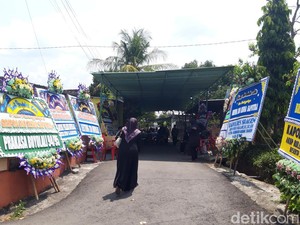 Jenazah Ajudan dan Sopir Kapolres Boyolali Dimakamkan Siang Ini