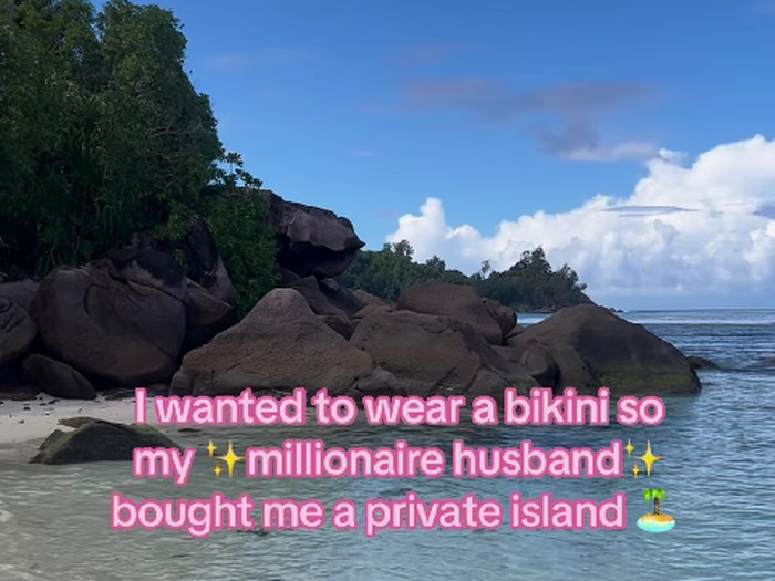 Sultan Dubai membeli pulau pribadi untuk istrinya agar dapat mengenakan bikini dengan aman.