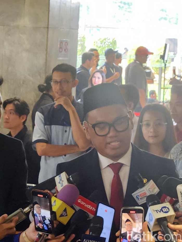 Uya Kuya (Firda/detikcom). Uya Kuya (Firda/detikcom).