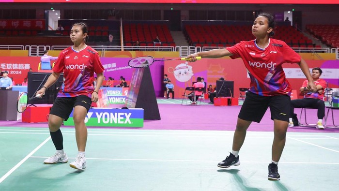 Atlet bulutangkis junior Indonesia di World Junior Mixed Team Championships 2024, atau juga disebut Piala Suhandinata.