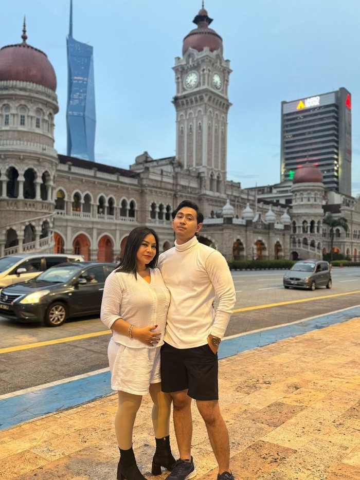 anisa bahar anisa bahar