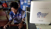Targetnya sebanyak 200 lembaga pendidikan termasuk sekolah, pesantren, panti asuhan, dan panti disabilitas untuk dapat menikmati manfaat dari Program GDK hingga akhir tahun ini.