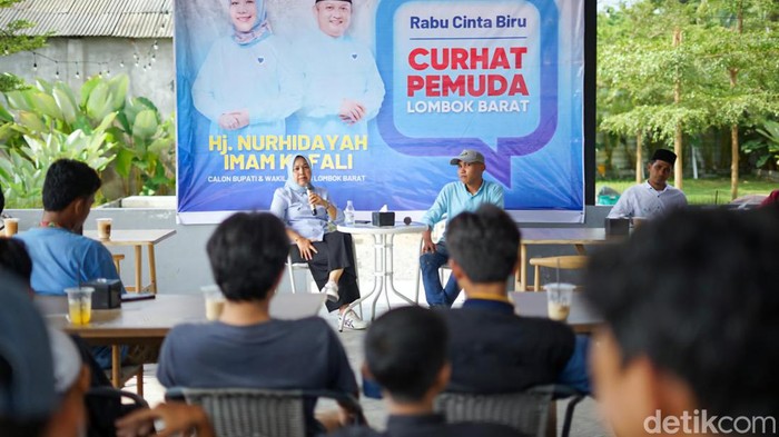Cabup Nurhidayah saat menggelar dialog bersama anak muda di Gunungsari, Lombok Barat pada Rabu (2/10/2024).