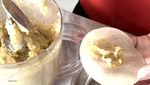 Cantik Bak Princess! Elea Anak Ussy-Andhika Masak Dumpling Kuah