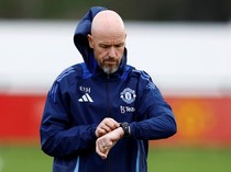 Tembok Penghalang di Tempat Latihan yang Didirikan MU untuk Ten Hag
