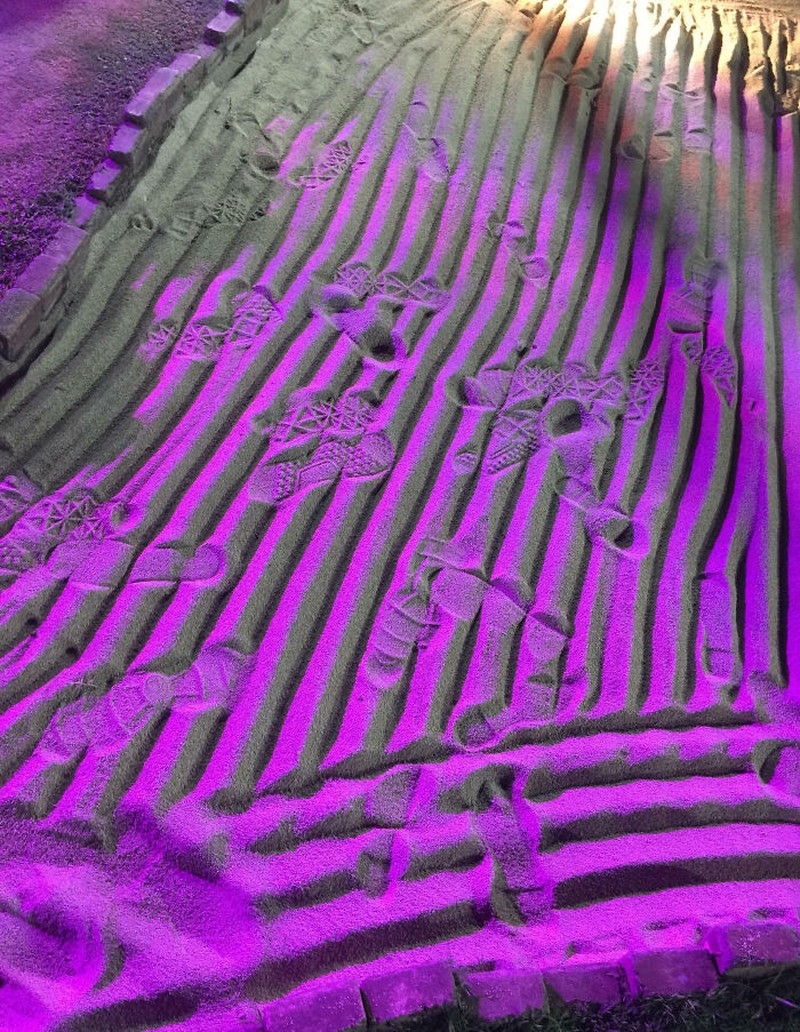 Foto Prilaku Bodoh Turis