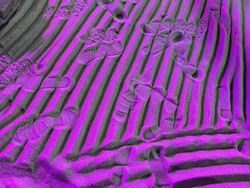 Kumpulan Kelakuan Turis yang Bikin Geleng-geleng, Awas Ikutan Emosi!