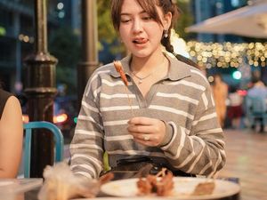 Happy Asmara Doyan Kulineran, Makan Enak di Bali hingga Luar Negeri