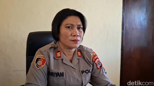 Kapolsek Maulafa, AKP Nuryani Trisani Ballu, saat diwawancarai detikBali di kantornya, Rabu (2/10/2024). (Yufengki Bria/detikBali)