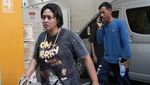 Keluarga Korban Bus Sekolah Terbakar di Bangkok Datangi RS Forensik