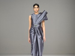 Mewah dalam Keheningan Lewat Potongan Busana Andreas Odang yang Arsitektural