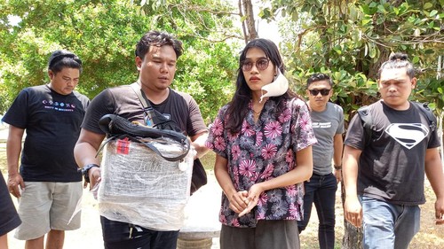 Seorang mahasiswi perguruan tinggi swasta di Kota Mataram, DFBR, saat ditangkap Polresta Mataram, Senin (30/9/2024) siang.