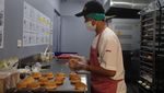 Melihat Industri Home Made Comic Cake yang Viral