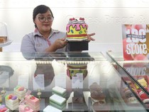 Melihat Industri Home Made Comic Cake yang Viral