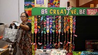 Tahun ini, ditargetkan 100.000 pengunjung datang ke INACRAFT 2024. Tahun ini, ditargetkan 100.000 pengunjung datang ke INACRAFT 2024.