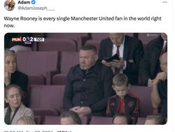 Foto Viral Wayne Rooney Tua Banget Saat Nonton MU Keok
