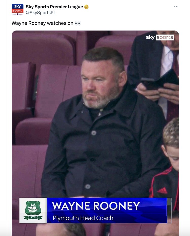 Foto Viral Wayne Rooney Tua Banget Saat Nonton MU Keok