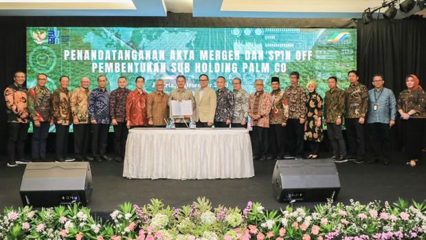 Penandatanganan akta merger dan spin off pembentukan sub holding palm co. (Dok. PTPN)