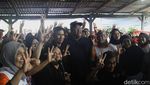 Potret Rano Karno Menyapa Warga Radio Dalam