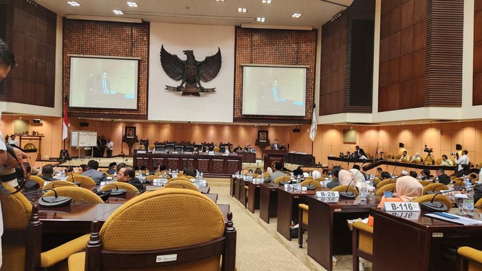 Rapat penetapan pimpinan kelompok DPD di kompleks parlemen, Senayan, Jakarta