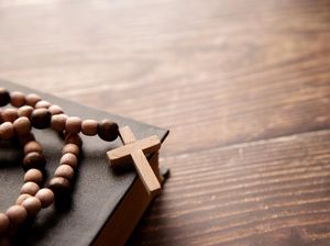 Panduan Doa Rosario Misioner Minggu 20 Oktober 2024, Misteri Mulia