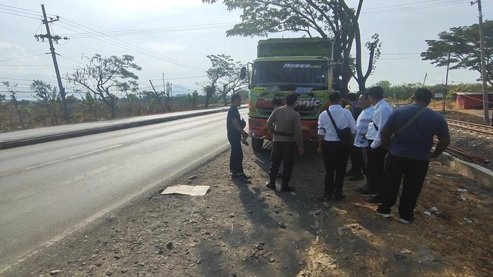 Sopir truk di Pasuruan yang dibacok meninggal