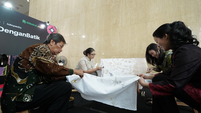 Tokopedia