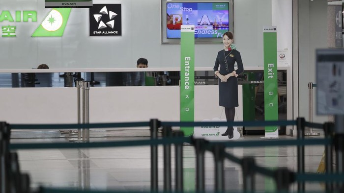 Topan Krathon Makin Dekat, Bandara Taiwan Ditutup Sementara Topan Krathon diperkirakan tiba di Taiwan pada Rabu (2/10/2024). Bandara di negara tersebut ditutup sementara dan beberapa jadwal penerbangan dibatalkan.