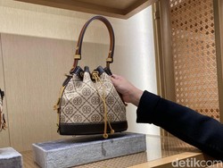 Tory Burch Rayakan 10 Tahun di Indonesia, Ada Tas Edisi Khusus