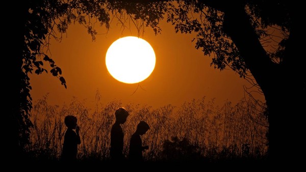 7 Destinasi dengan Pemandangan Senja Terindah di Dunia