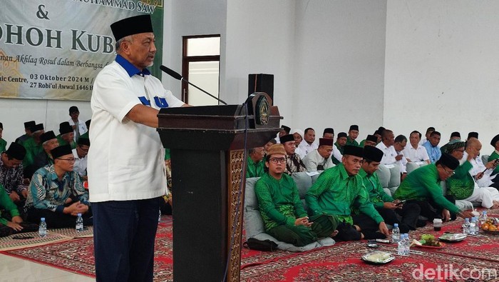 Ahmad Syaikhu menghadiri maulid nabi dan riyadhoh Hamida wilayah Ciamis-Banjar di Gedung Islamic Center Ciamis.