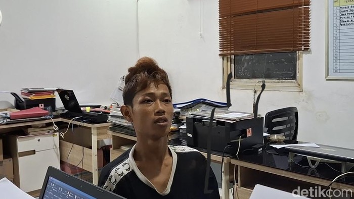 Aroni, residivis penusukan polisi dan pelaku pembobolan rumah polisi di Palembang.