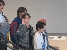 Boy Story Main ke Mal Jakbar Jelang Manggung di Senayan